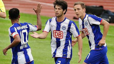 Grund zum Jubeln? Diskutieren Sie in unserer Live-Debatte mit, wie sich Hertha BSC in der ersten DFB-Pokalrunde beim SC Pfullendorf schlägt. 