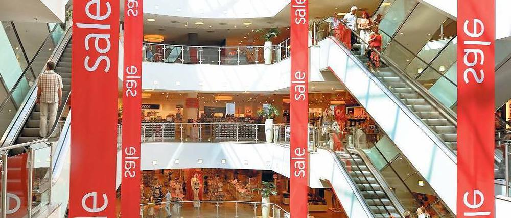 Noch zu haben. Ob Karstadt an Berggruen geht, ist noch nicht entschieden. Foto: dpa
