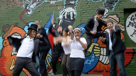 Buntes Durcheinander. Johnny Strange (links) und Btownbusted verbinden Reggae, Funk und Soul.