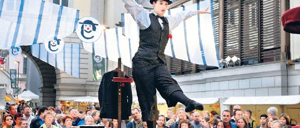 Allez hopp. Artisten, Handwerker, Wirte und Köche wollen