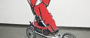 Wer kennt diesen Kinderwagen? Foto: Polizei