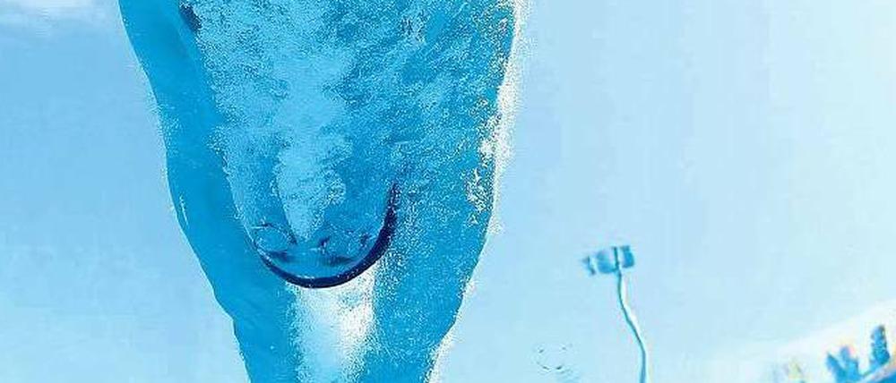 Bad mit Hose. Die High-Tech-Anzüge im Schwimmen sind verboten, Paul Biedermann kommt bei der EM trotzdem gut zurecht.