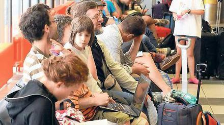 Frust vor Abflug. Passagiere ärgerten sich über fehlende Informationen. 