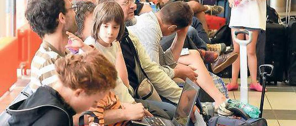 Frust vor Abflug. Passagiere ärgerten sich über fehlende Informationen.