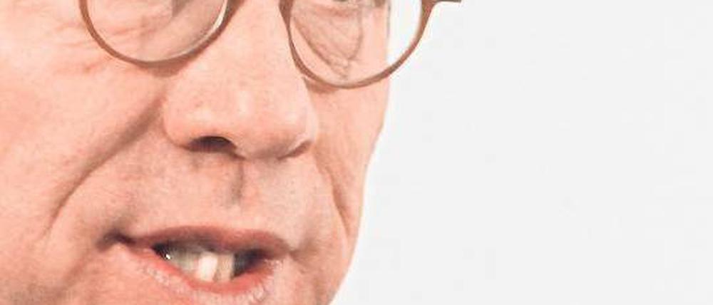 Matthias Wissmann. "Die Wachstumskurve flacht ab."