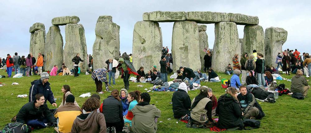Das Stonehenge-Steinmonument zieht jeden Tag tausende Besucher an.