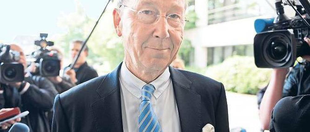 Im Fokus. Karstadt ist der letzte Fall für Insolvenzverwalter Klaus Hubert Görg. Er könnte der lukrativste werden. Foto: ddp