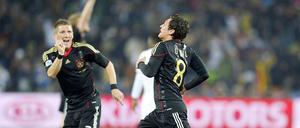 Zwei der Besten aus einer starken Mannschaft. Bastian Schweinsteiger (l.) und Mesut Özil sind im Rennen um den Titel des besten Spielers dieser WM.