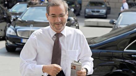 Matthias Platzeck am Mittwoch auf dem Weg in die Bundesversammlung.