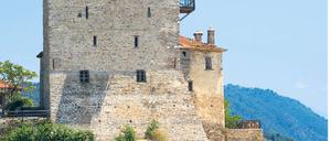 Im Schatten des Berg Athos. Der Turm von Ouranoupoli. Foto: Mauritius images