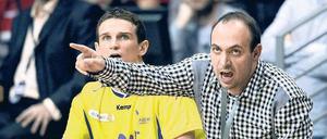 Immer auf dem Sprung. Füchse-Manager Bob Hanning (rechts, neben Bartlomiej Jaszka) ist für seine Umtriebigkeit bekannt. 