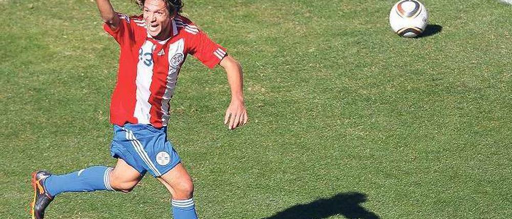 Ich war’s. Paraguays Enrique Vera feiert