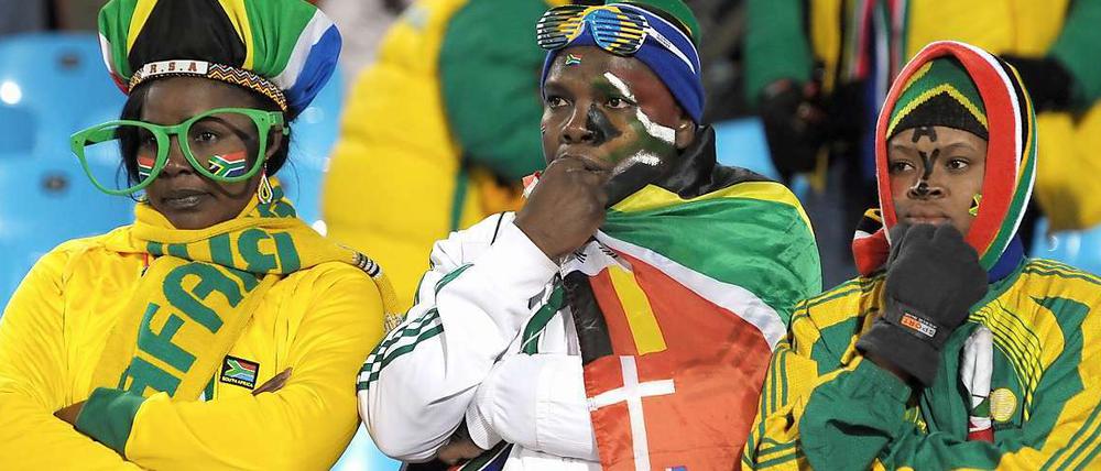 Die Tröte weggelegt: Südafrika verliert das zweite Gruppenspiel gegen Uruguay mit 0:3 und steht vor dem frühen Aus. Und das zu einem Zeitpunkt, an dem das Turnier für andere Mannschaften gerade erst losgeht.