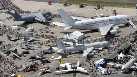 Archivbild aus dem Jahr 2008: Die Internationale Luft- und Raumfahrtausstellung ILA bleibt in der Region Berlin-Brandenburg.