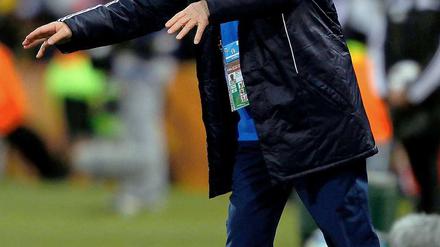 Otto Rehhagel hat als griechischer Nationaltrainer noch nicht fertig.