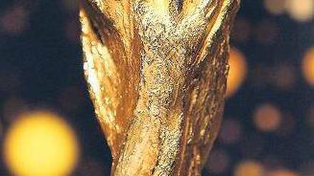 Figuren im Freudentaumel: