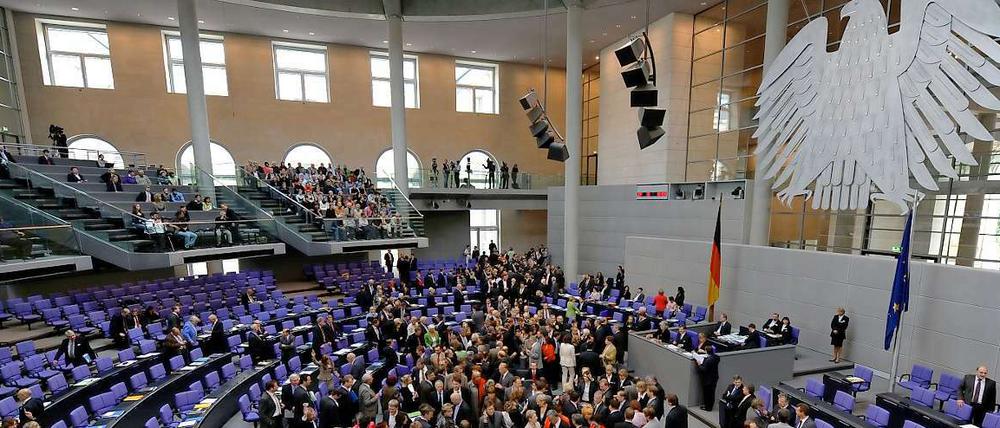 Namentlich abgestimmt. Nicht jeder Unions- und FDP-Abgeordnete stimmte mit der Koalition.