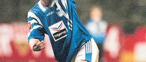 Axel Kruse, 42, erzielte in 64 Erst- und Zweitligaspielen für Hertha 24 Tore. Ende 1997, nach dem zweiten Aufstieg mit den Berlinern, beendete er seine Profikarriere. Foto: dpa