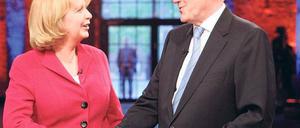 Duell. Hannelore Kraft und Jürgen Rüttgers vor ihrer Fernsehdebatte. Foto: dpa