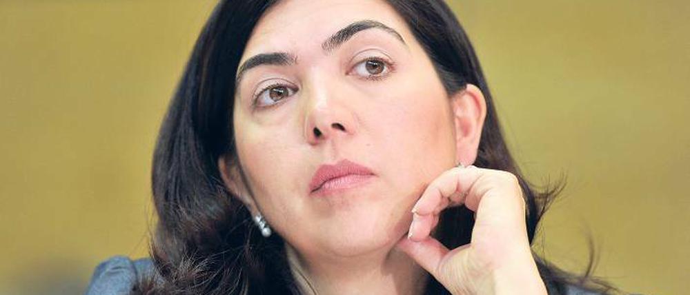 Aygül Özkan meint einen anderen Gott, sagen Sprecher der Kirchen.
