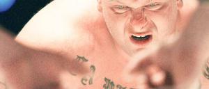 160 Kilo Wucht. Alex Czerwinski ist 41 Jahre alt, aber Kraft hat er immer noch.