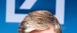 Selbst übertroffen. Wichtigstes Ziel von Josef Ackermann ist eine Rendite von 25 Prozent. Im ersten Quartal hat die Deutsche Bank 30 Prozent erwirtschaftet.