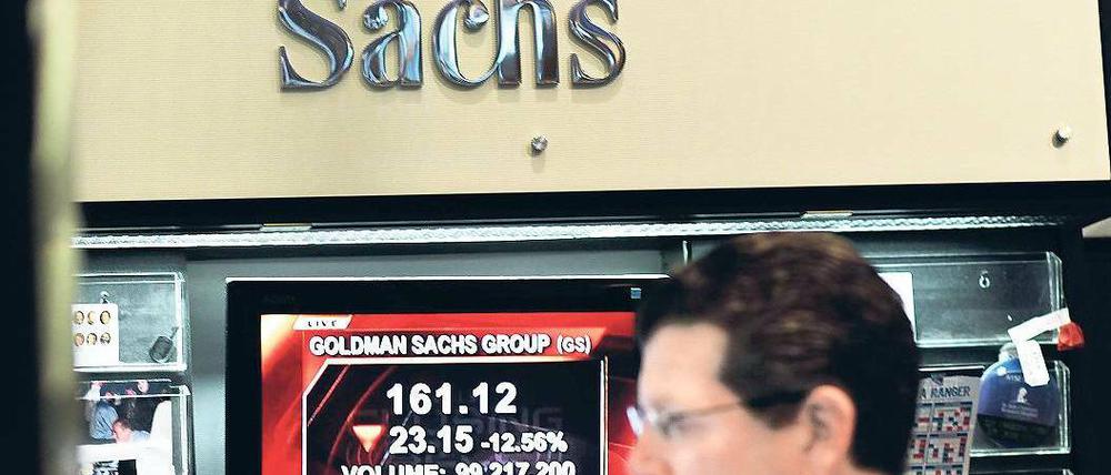 Absturz. Goldman-Aktien brachen ein, nachdem die Ermittlungen bekannt wurden. Auch am Montag ging es bergab.