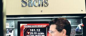 Absturz. Goldman-Aktien brachen ein, nachdem die Ermittlungen bekannt wurden. Auch am Montag ging es bergab.