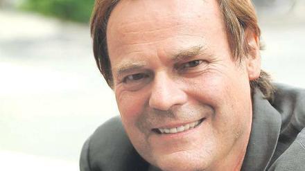 Zwischen dem Staat und dem Ich. Peter Schneider. Am Mittwoch feiert er 70. Geburtstag. 