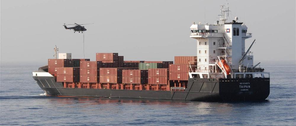 Niederlädische Marine befreit gekapertes deutsches Schiff