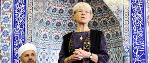 Hamburger Bischöfin Jepsen besucht Moschee