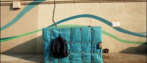 03 00 2002. Homeless people of the Sumida river, Tokyo.