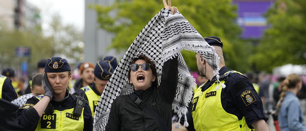 Pro-palästinensische Demonstranten vor dem Finale des Eurovision Song Contest in Malmö. 