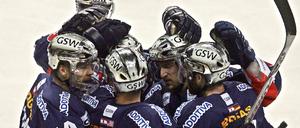 DEL-Finale Eisbären Berlin - DEG Metro Stars