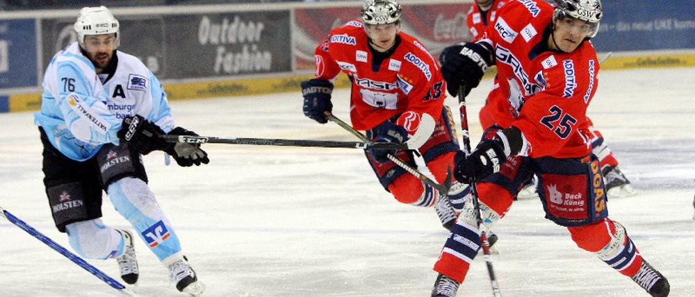 Hamburg Freezers - Eisbären Berlin
