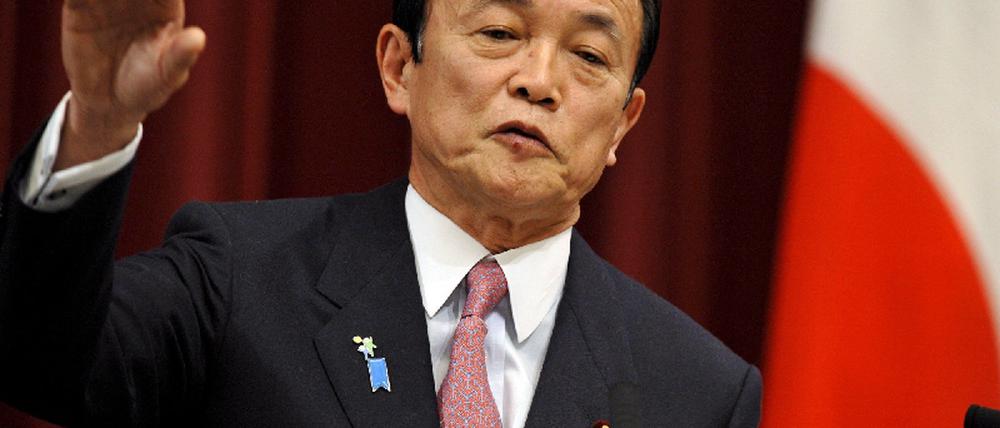 taro_aso_japan_dpa