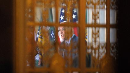 Treasury Secretary Paulson calls for financial changes in Washington