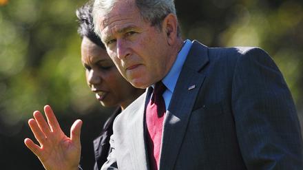 Bush winkt