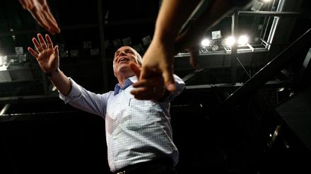 McCain Campaigns On Final Week Before Presidential Election
