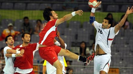 OLY-2008-HANDBALL-DEN-EGY