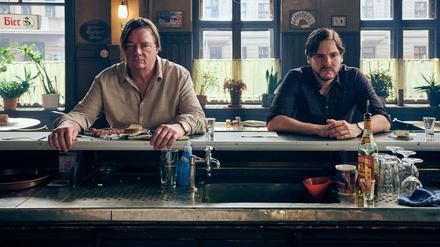 Auch Daniel Brühls Regie-Debüt und Berlinale-Wettbewerbsbeitrag "Nebenan", mit Peter Kurth (l.) und ihm selbst in der Hauptrolle, entstand mit Medienboard-Geldern  