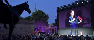 Mariette Rissenbeek Carlo Chatrian sprechen am Mittwoch bei der Eröffnung des Filmfestivals auf der Museumsinsel
