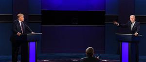 Biden und Trump überzogen sich gegenseitig mit Vorwürfen. Was ist dran?