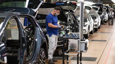 In Wolfsburg hat VW die Produktion wieder aufgenommen.