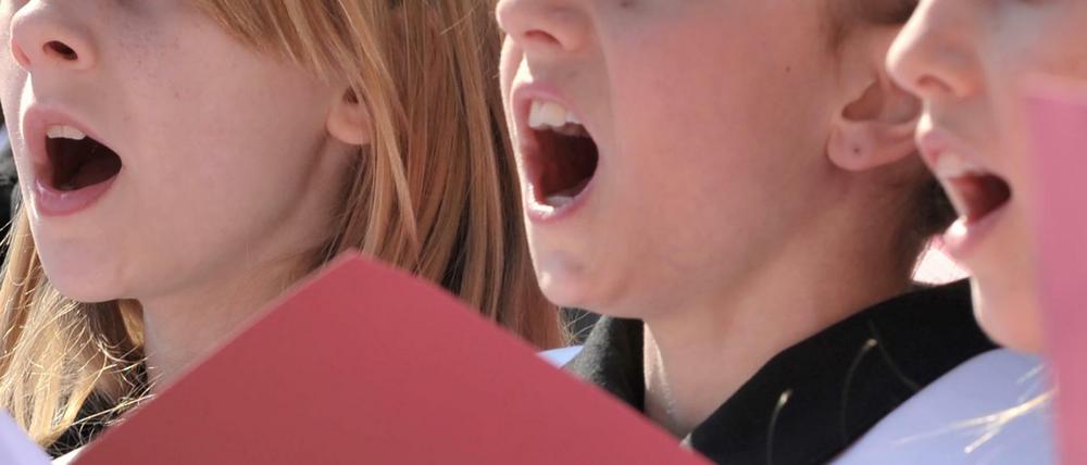 Empörung programmiert: Kinder singen über die Oma als "Umweltsau" (Symbolbild)