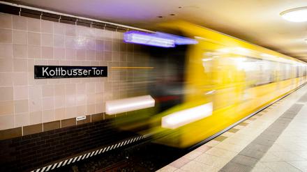 U-Bahnhof Kottbusser Tor: Hier ereignete sich die tödliche Schubserei.