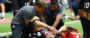 Fall mit Folgen. Martin Hintereggers zwischenzeitlicher Ausfall im Spiel gegen Hoffenheim sorgte für große Diskussionen.