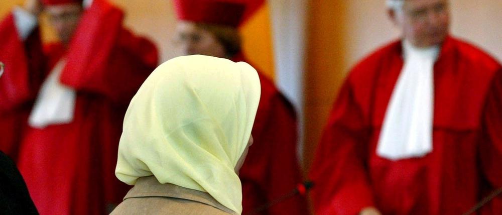 Der Streit ums Kopftuch bei Lehrerinnen in Berlin könnte vors Bundesverfassungsgericht kommen.