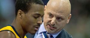 Alles wieder gut? Alba-Trainer Sasa Obradovic und Spieler Alex Renfroe.