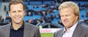 Gute Miene. Bierhoff und Kahn sind verschiedener Meinung.